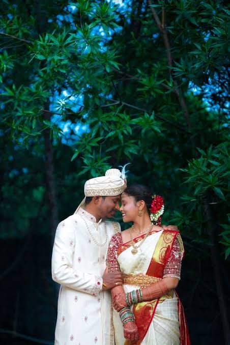 Traditional South Indian wedding couple